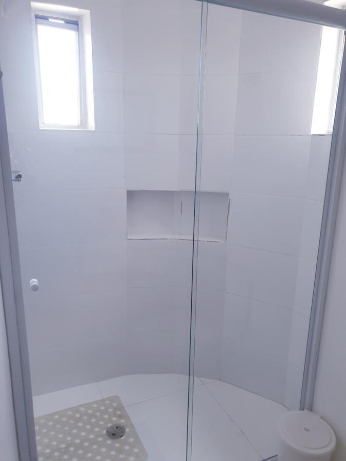 דירות גוארויה Apartamento 400 Metros Praia Da Enseada מראה חיצוני תמונה